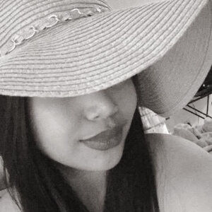 Meet your Posher, Pearl